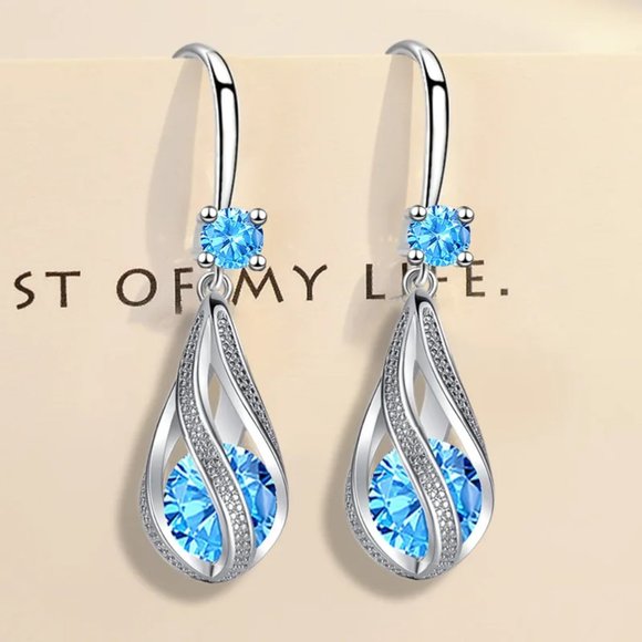 Gorgeous .925 Sterling Silver and Light Blue Water Drop Earrings - Picture 2 of 4
